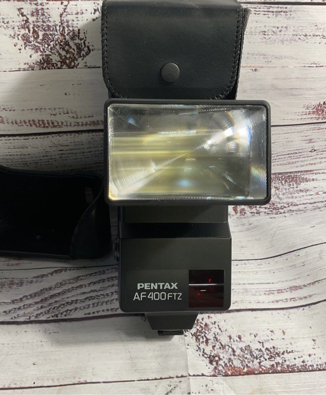 Pentax SF10 35mm Film Camera 35-135mm Lens & Pentax AF400FTZ Auto Flash
