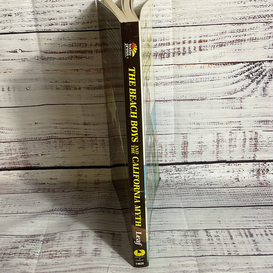The Beach Boys and the California Myth by David Leaf (1 of 2)