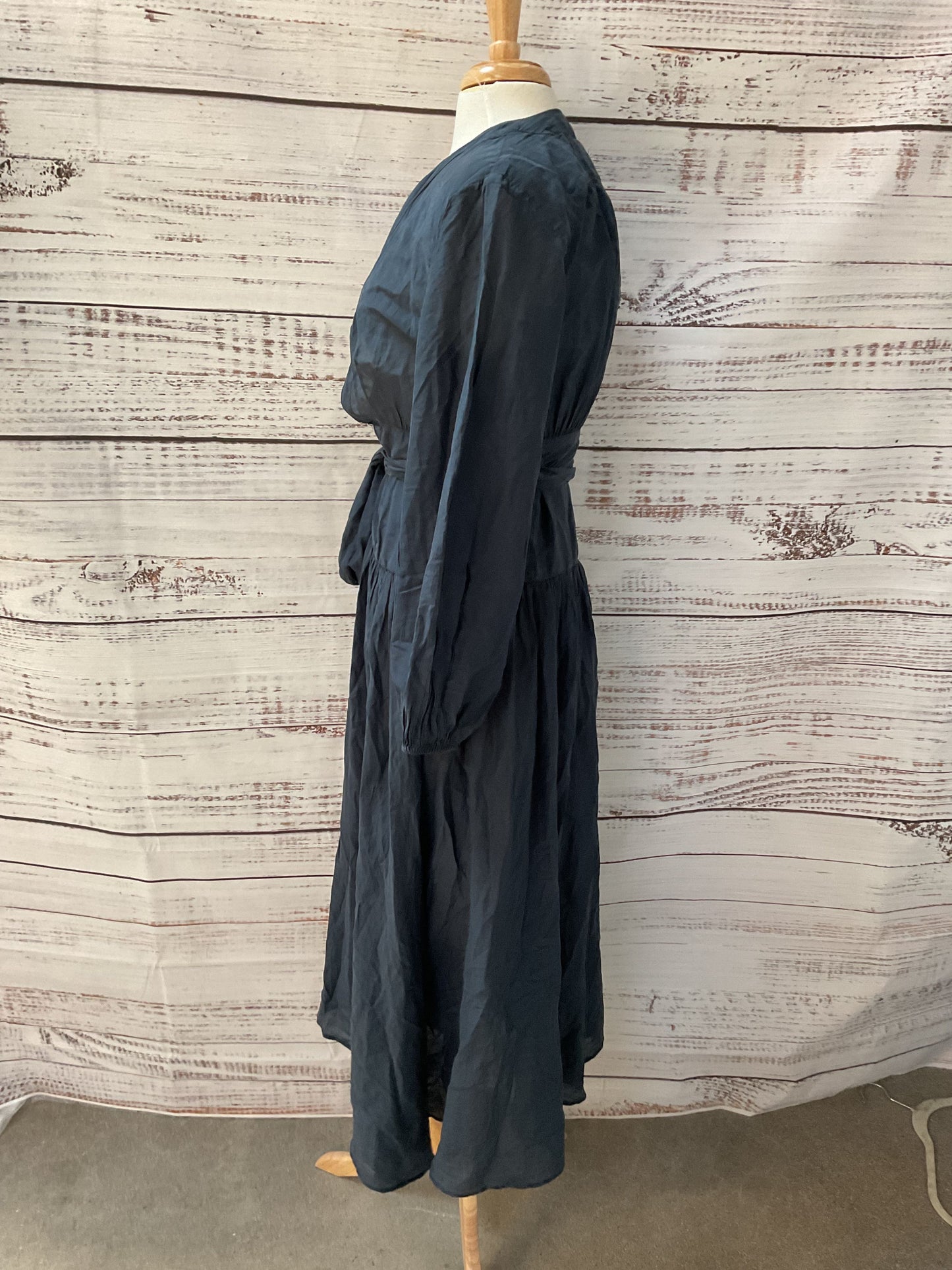 Wyeth Morro Navy Blue Belted Button Front Sample Dress - Size S