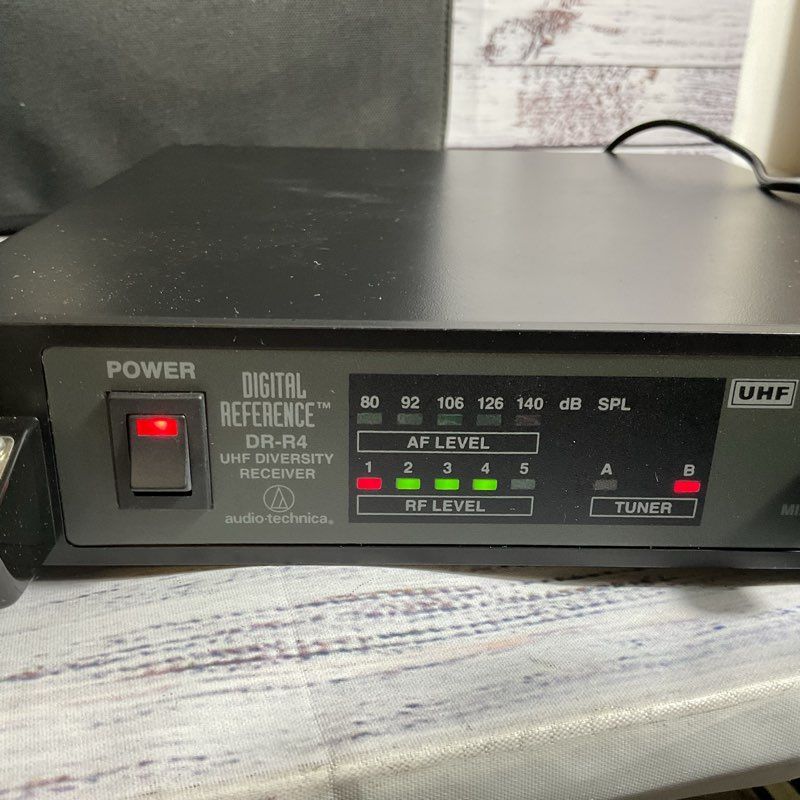 AUDIO TECHNICA ATW-R14 UHF DR-R4 Diversity Receiver with DR-T600 Microphone