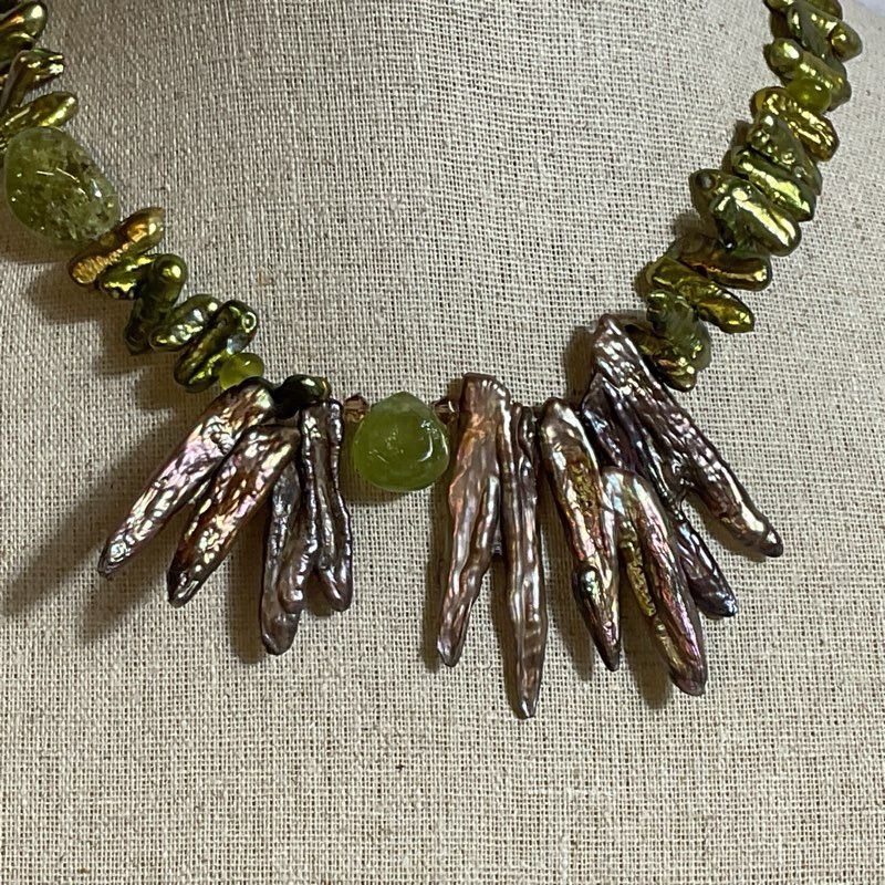 Sterling Silver Green Biwa Pearl & Green Gemstone Beaded Necklace- 17"