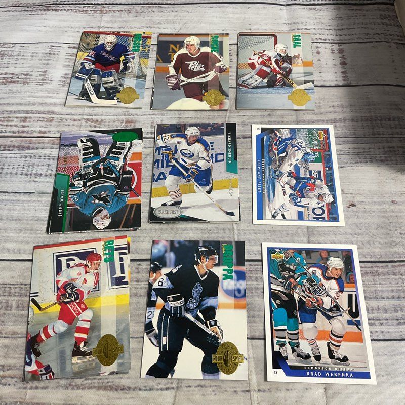 Lot Of 24 Vintage 90s Hockey Cards (Upper Deck, Classic, Parkhurst, More)