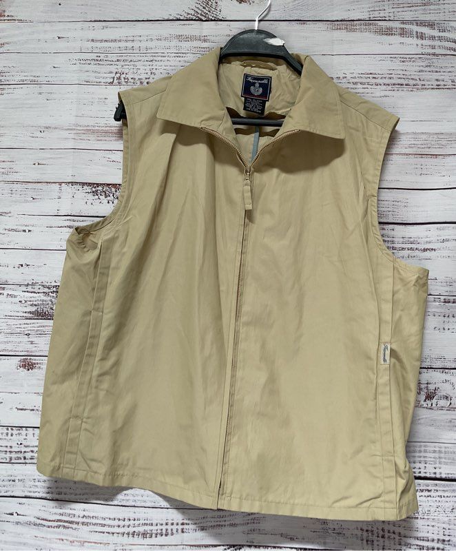 Women's Faconnable Khaki Nylon Vest Size XL