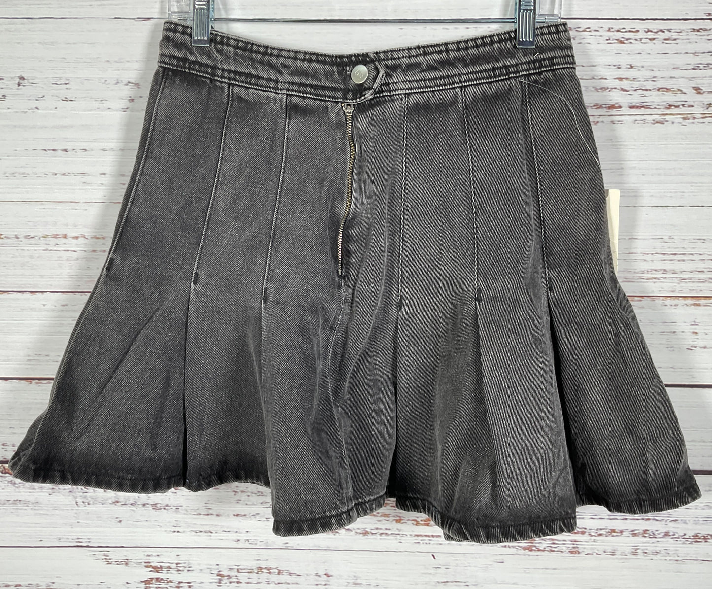 Pilcro Women's Black Pleated Denim Mini Skirt Size 4