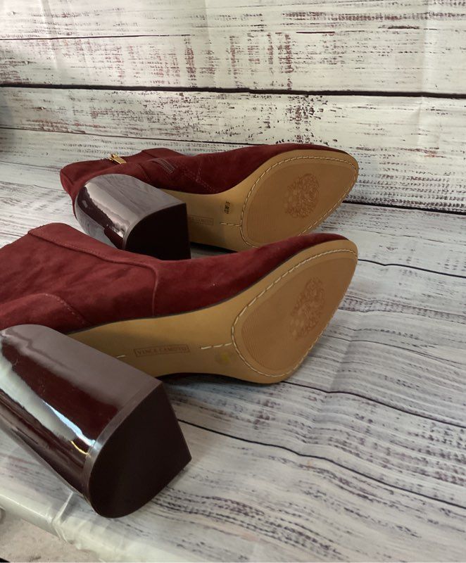 NWOB Vince Camuto Burgundy Ankle Boots Size 6.5