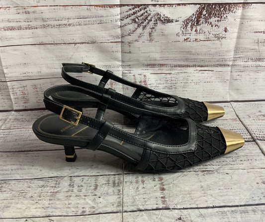 Kenneth Cole New York Maxine Metal Toe Pumps Black 5