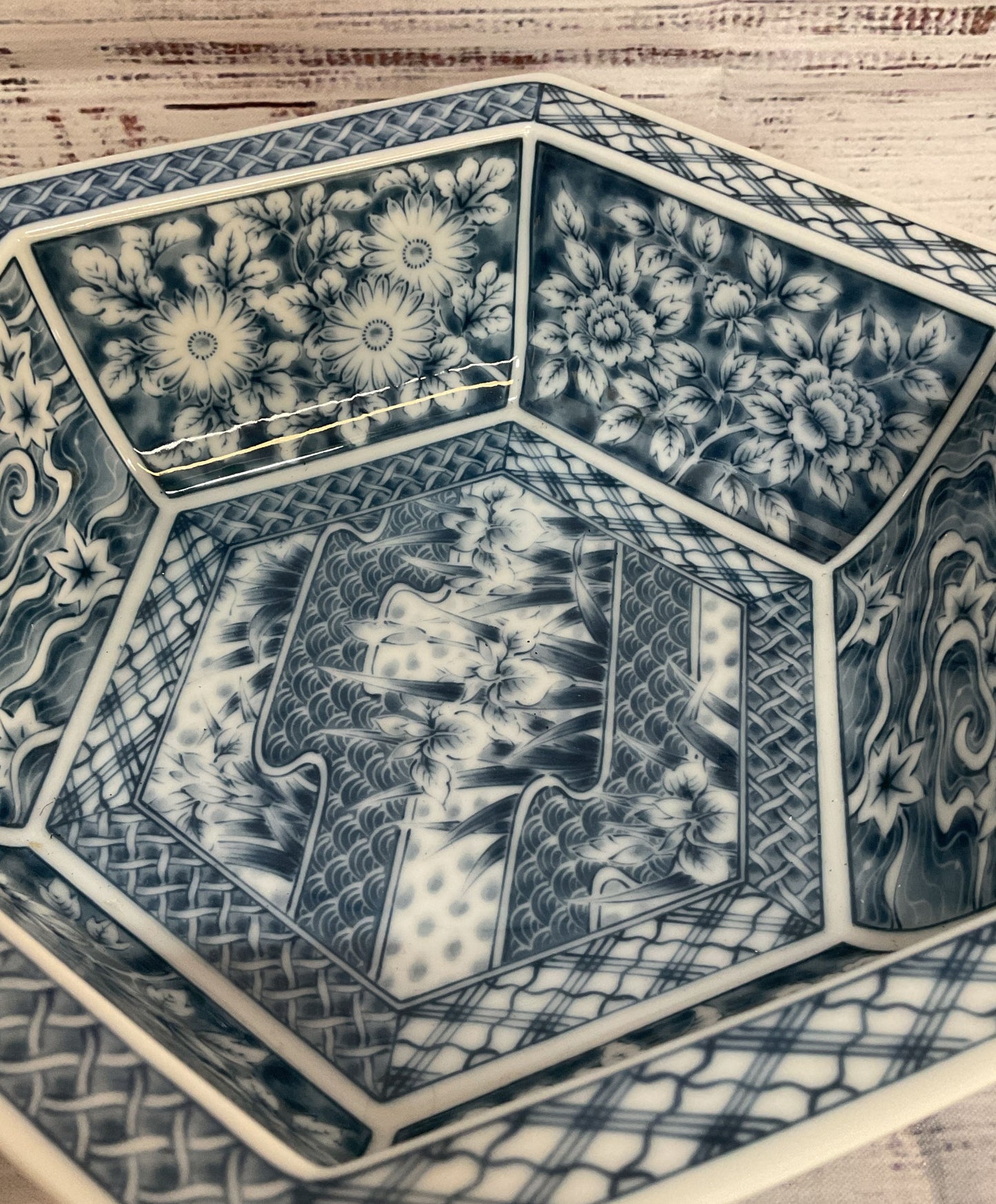 Fukagawa Japanese Chinoiserie Porcelain Macha Tea Ceremonial Bowl Blue White