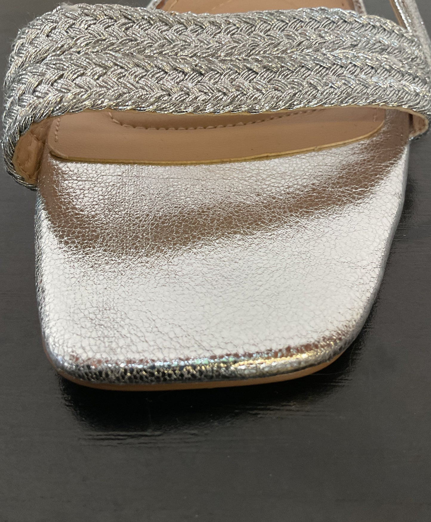 Women's Jewel Badgely Mischka Silver/Brown Heel Size 7 1/2