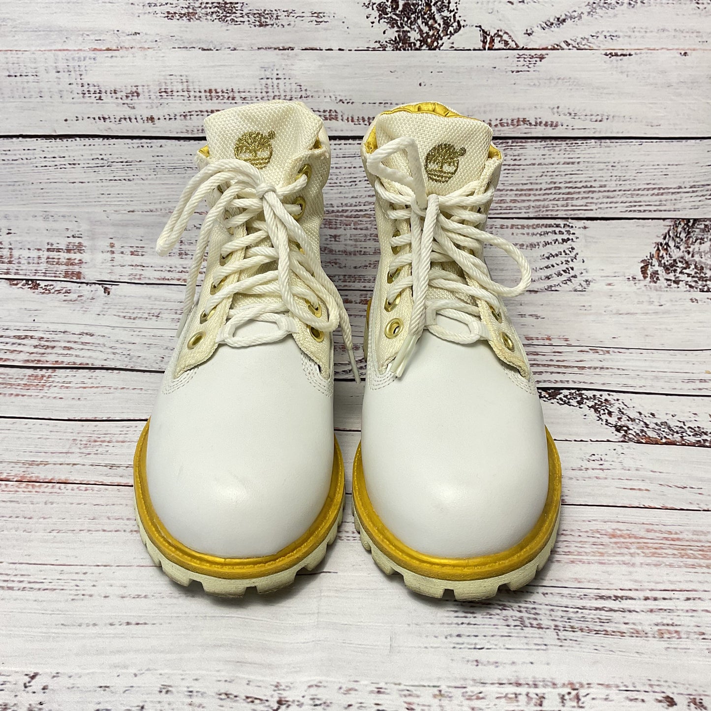Timberland White Leather Boot Women Size 4