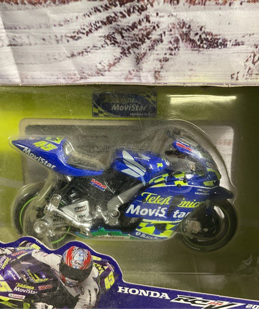 Maisto 1:18 Honda RCV Motogp 2004 Telefonica Movistar Colin Edwards Diecast