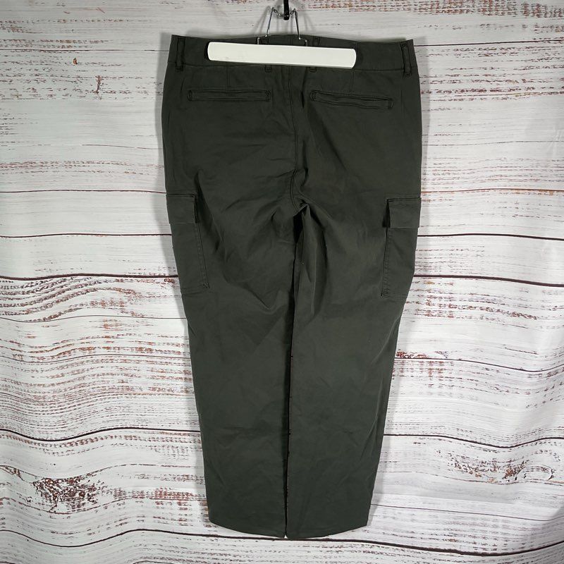 NWT Paige Shaded Glen Green Ronin Cargo Pants - Size 32