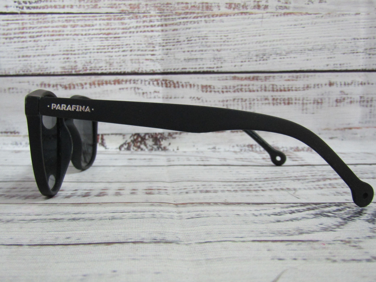 Parafina Ruta Black Rubber Square Sunglasses