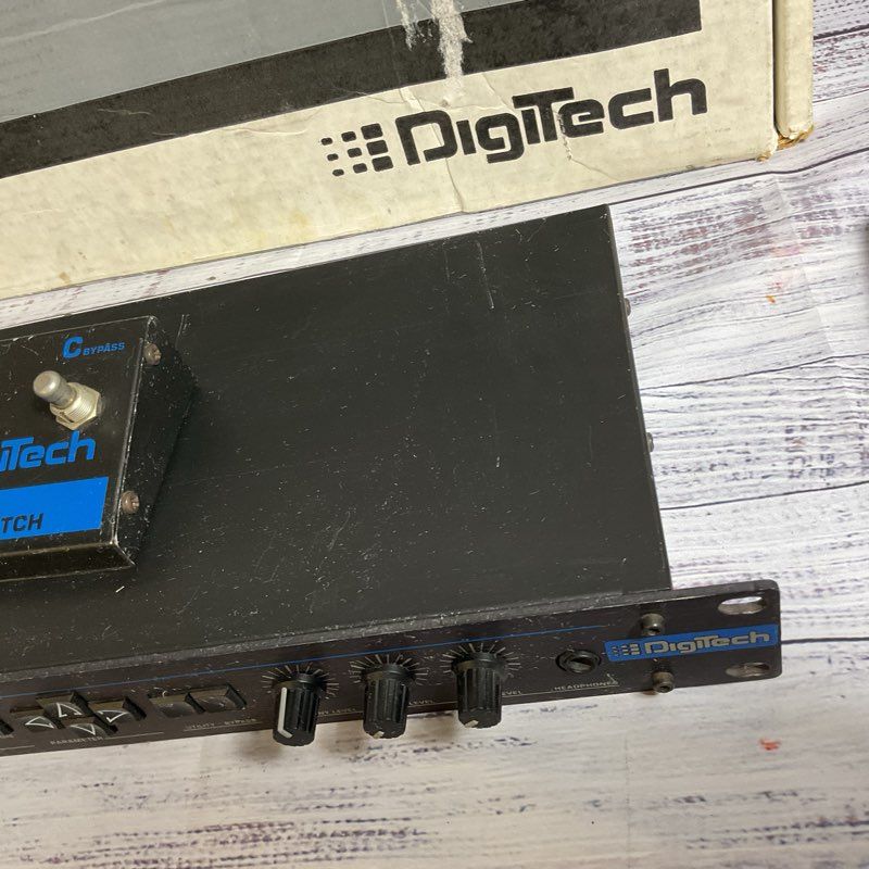DIGITECH DIGITECH Vocalist II Harmony Processor with FS300 Footswitch- AS-IS