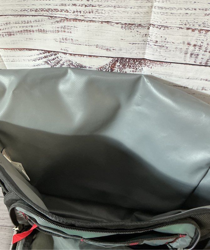 Vintage The North Face Messenger Black Shoulder Bag w/reflective stripe