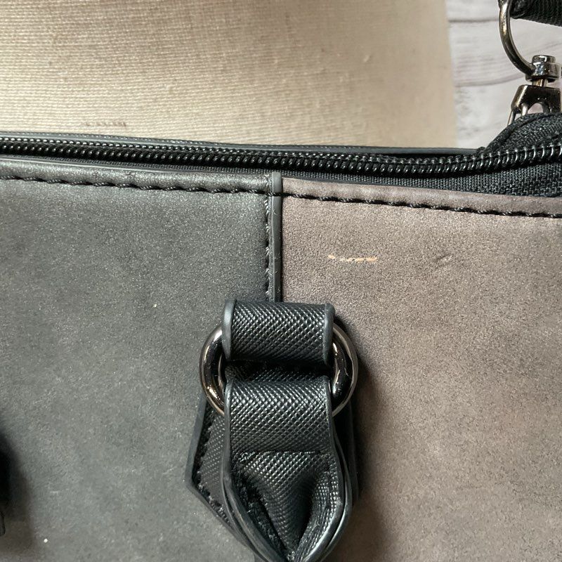 DAVID JONES Women's Black/Gray Leather & Suede Crossbody/Shoulder Bag