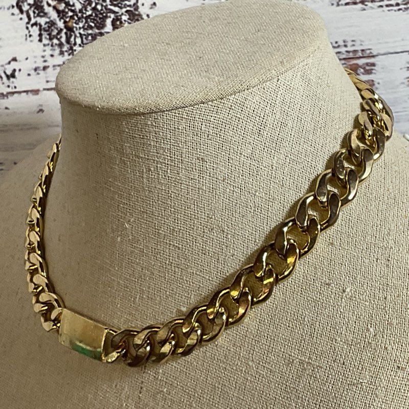 LULUS Gold Tone Curb Chain Choker Necklace- 17"
