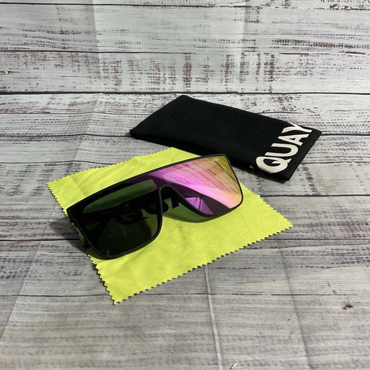QUAY Nightfall 1212 Black Polarized Lens Shield Sunglasses Sunglasses w/ Case