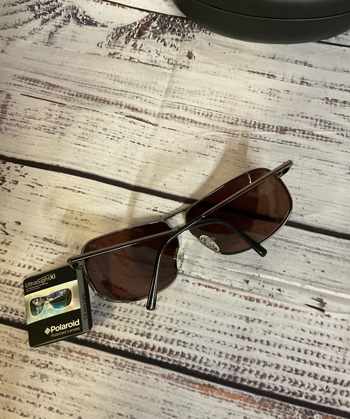 POLAROID PD18M1133A 10467 Filter Cat. 3 Sunglasses with Case
