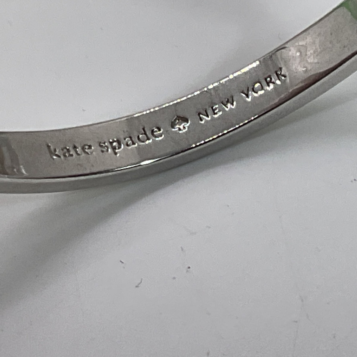 KATE SPADE Silver Tone Spade Detail Hinge Bangle Bracelet