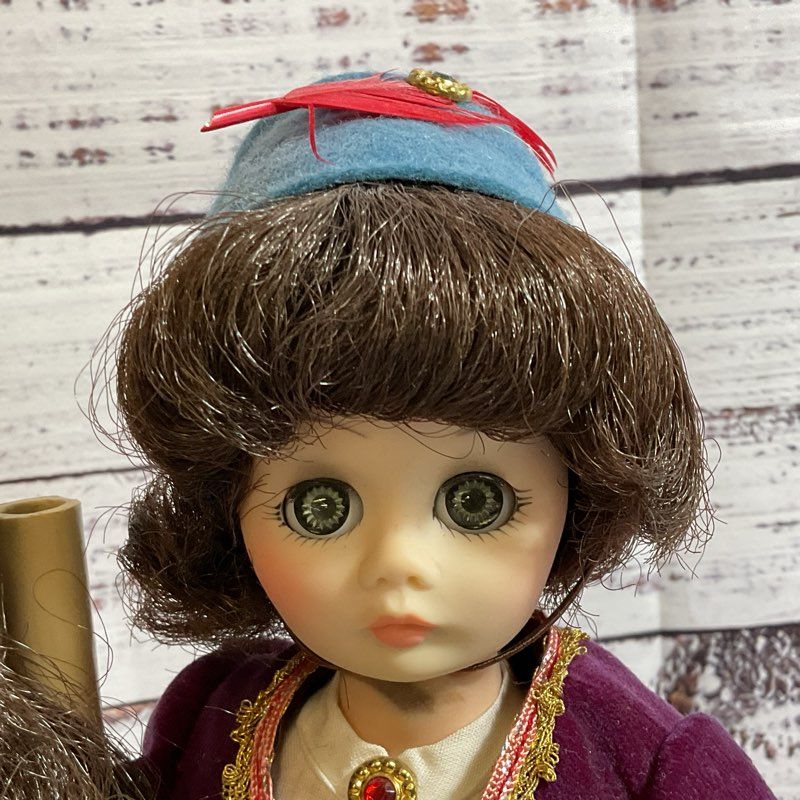 VTG. MADAME ALEXANDER Romeo & Juliet Porcelain Dolls- 11"