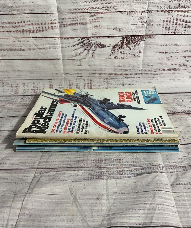 Lot Of 7 Vintage Army Magazines Military 1970's Wings, Sea Classics,