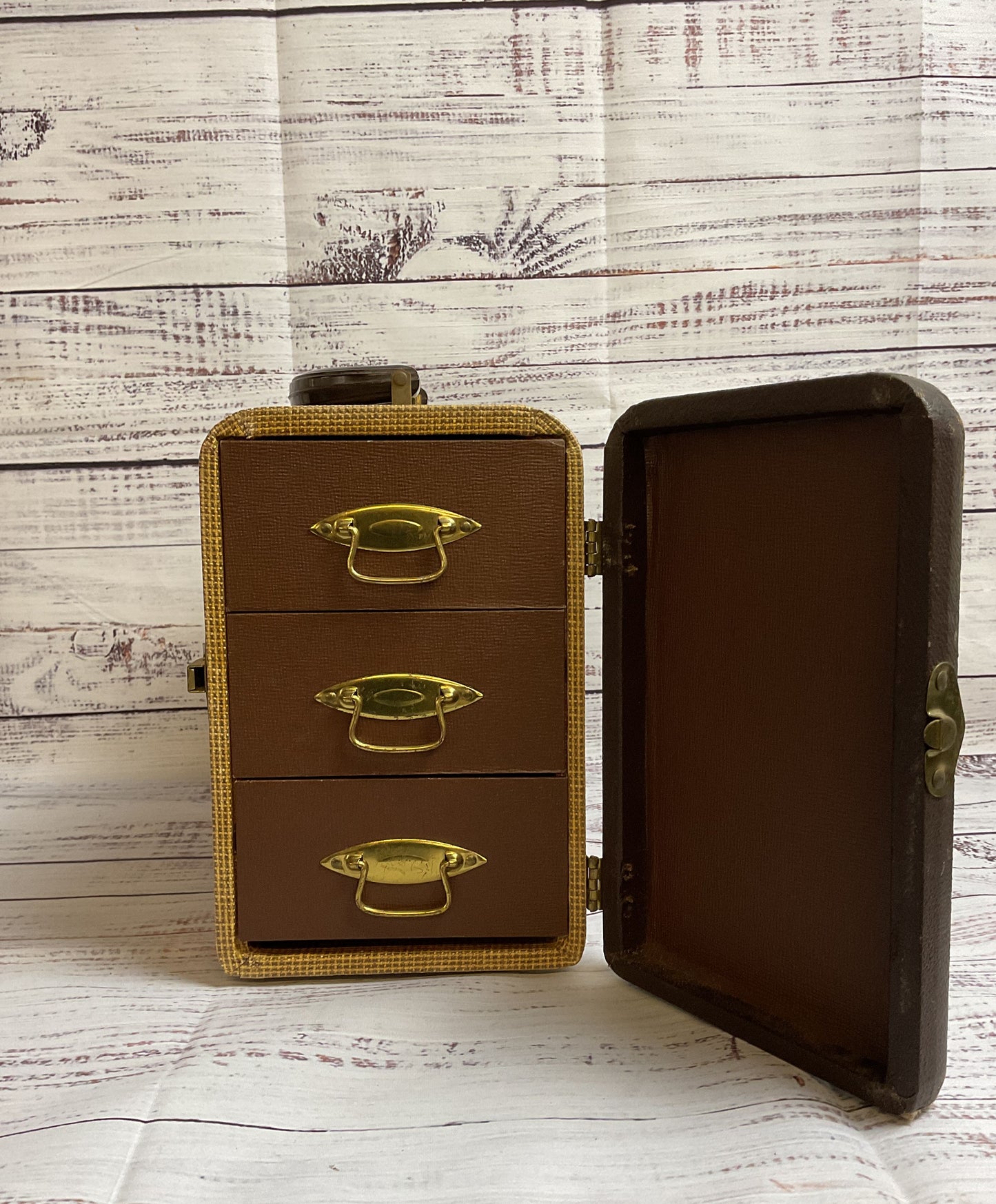 Vintage 1950's Barnett & Jaffe Baja Brown 300 Slot Photo Slide Case