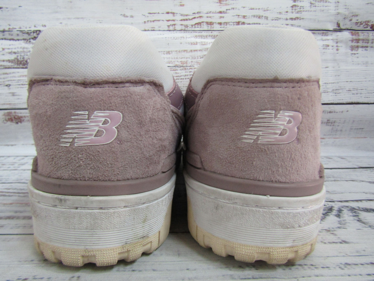 New Balance 550 Women's Lilac Chalk Suede Low Top Sneakers Size 8.5 BBW550PB