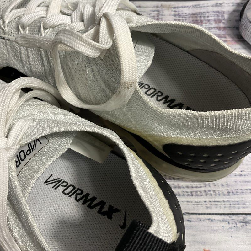 Nike Vapormax Flyknit 2 Orca White/Black White Athletic Sneakers Men's 11.5
