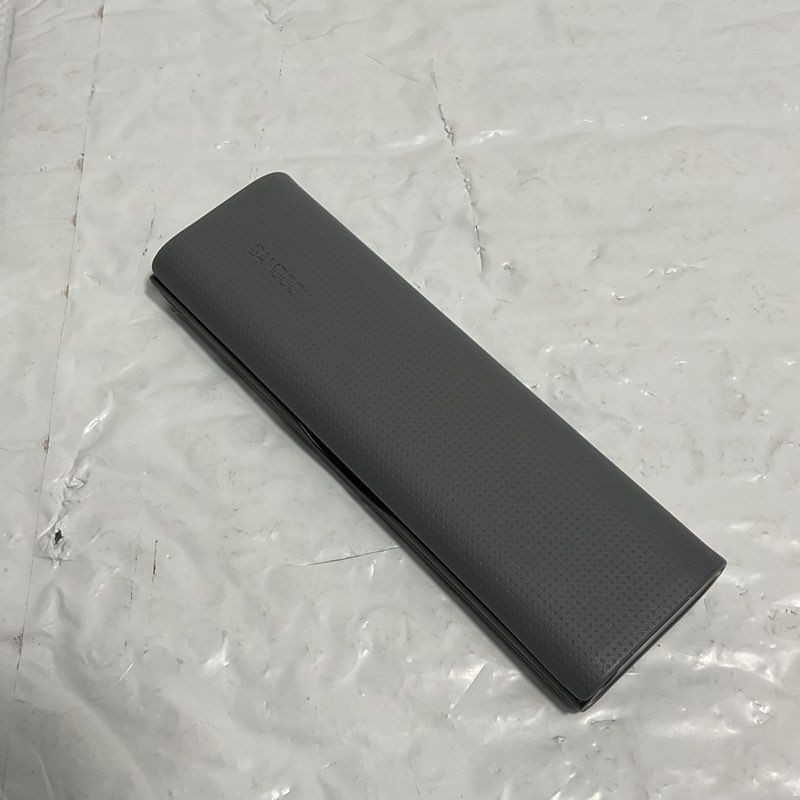 Wacom Bamboo CS-610 Drawing Tablet Stylus Pen w/ Case+USB (UNTESTED)