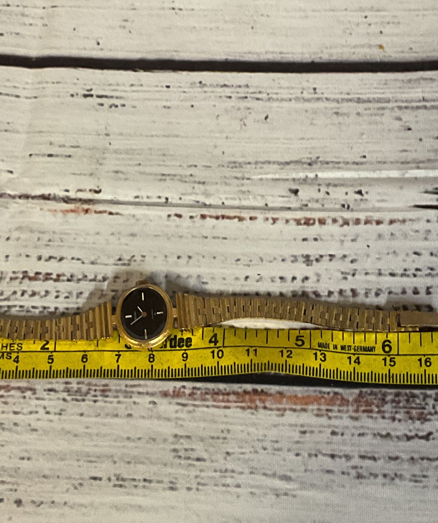 SEIKO 17-7360 Gold Tone Vintage Japan Watch