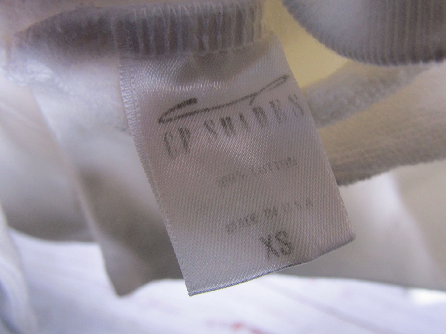 CP Shades Women's White Pullover Hoodie Sweater Size XS Made in The U.S.A.