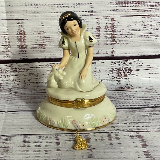 LENOX X DISNEY Treasures Snow White w/Charm Trinket Box
