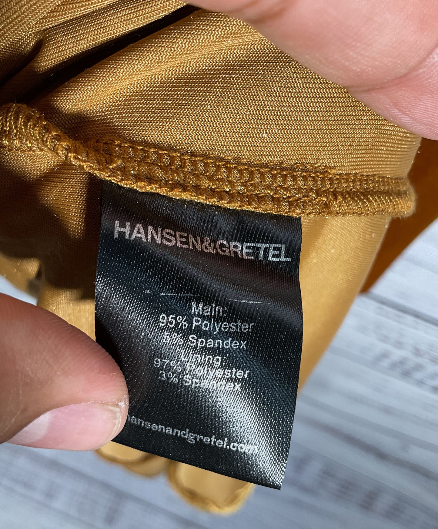 Hansel & Gretel Cortina Women's Honey Velvet Slit Leg Maxi Dress Size XS