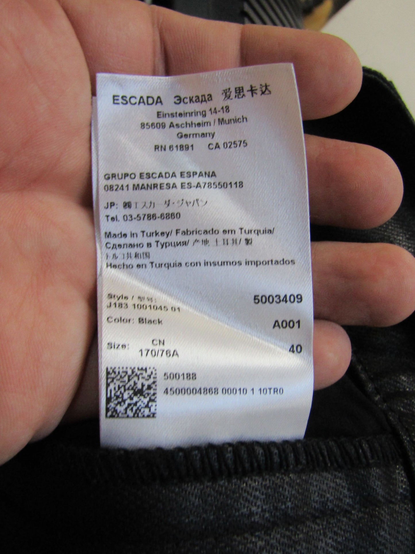 Escada Women's Black Coated Cotton Blend Jeans Size 40
