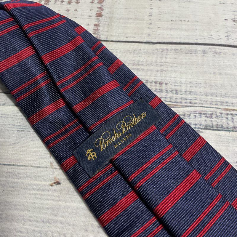 NWT Brooks Brothers Navy Blue and Red Horizontal Striped Silk Tie