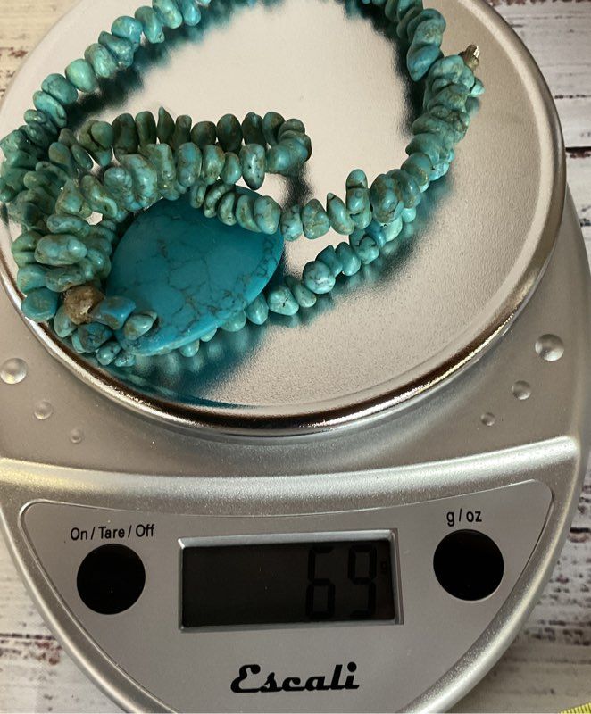 TURQUOISE Beaded Vintage Necklace