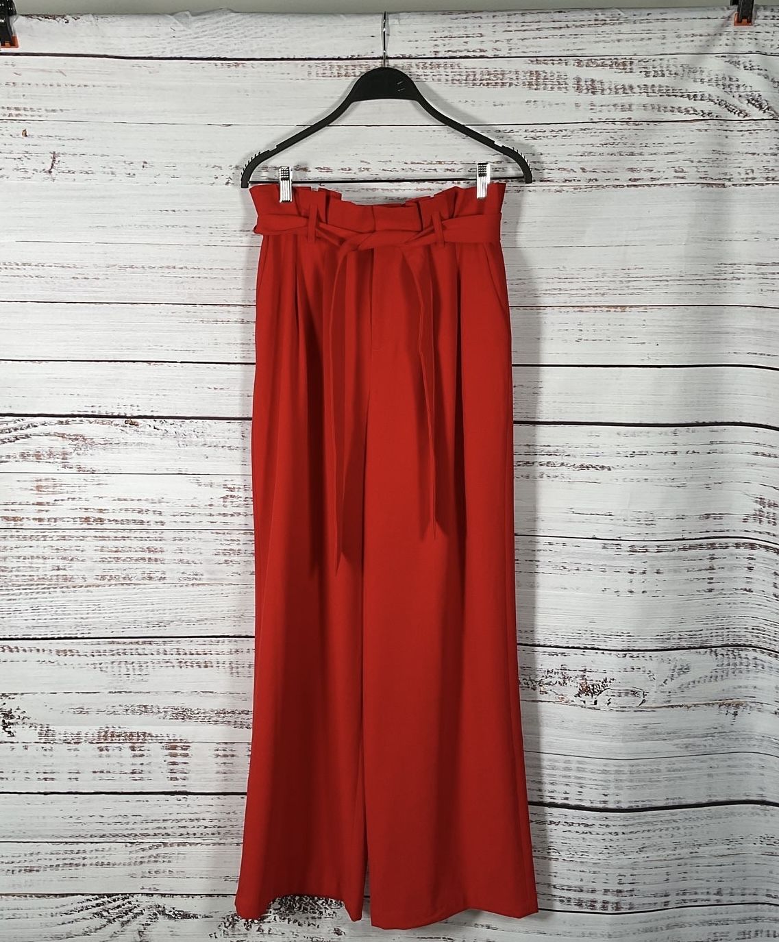 Alice + Olivia by Stacey Bendet Red Wide Leg Paper Bag Waist Pants - Size 6 NWT
