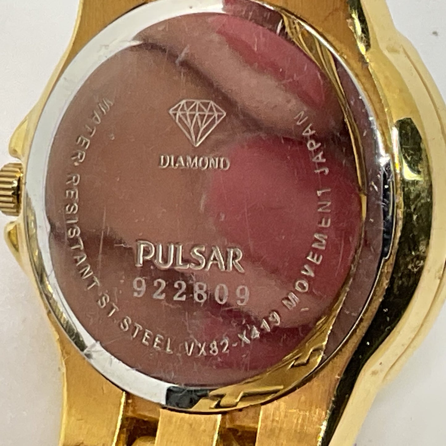 PULSAR Diamond Accent MOP Dial Ladies Gold Tone Watch- 6" (NEEDS BATTERY)