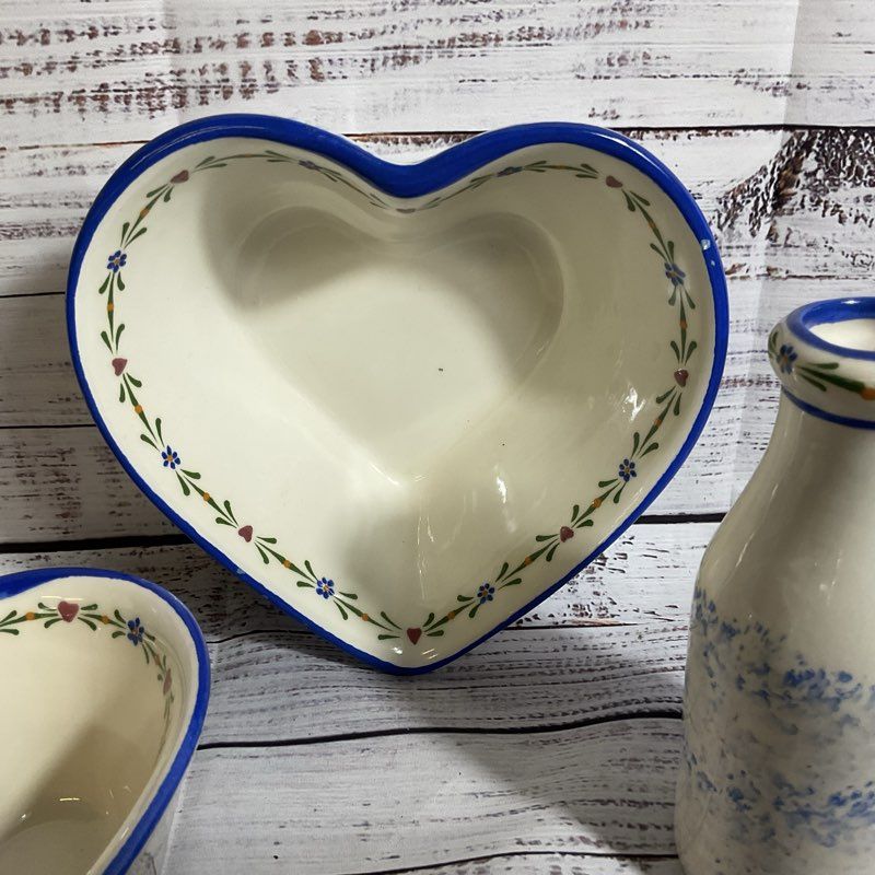 VTG JO-CHER Collectables 2 Heart Serving Bowls & Small Pitcher 7.5", 5.5", 6.25"