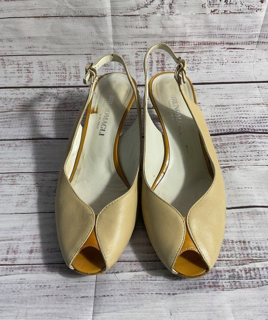 Bruno Magli Heels Women Shoes Beige Leather Slip On Peep Toe Kitten Size 6.5 B
