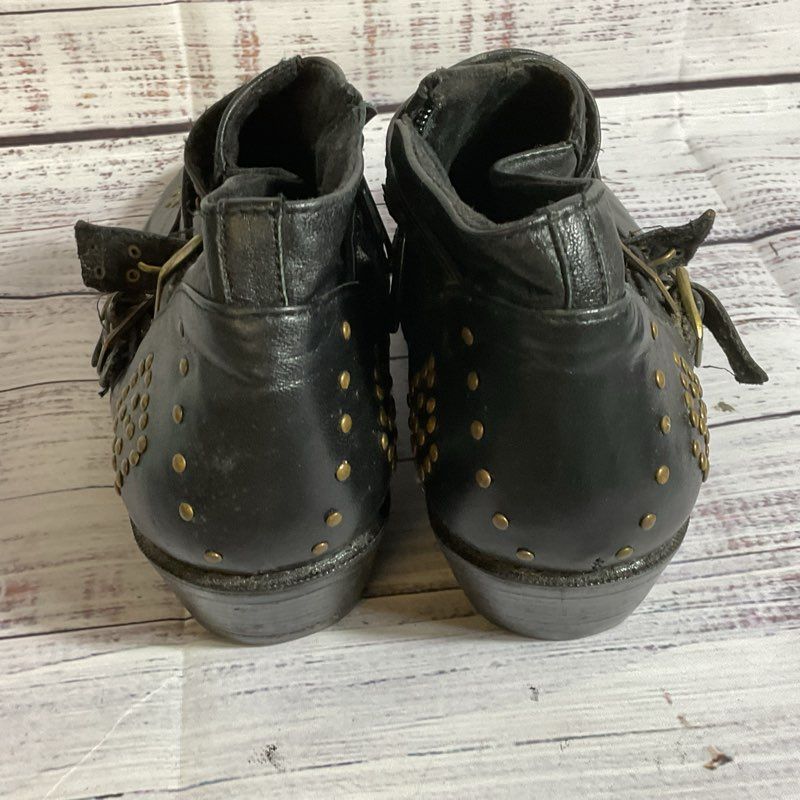 THE CASSETTE SOCIETY Women's Black Leather Studded Ankle Boots- SZ 38