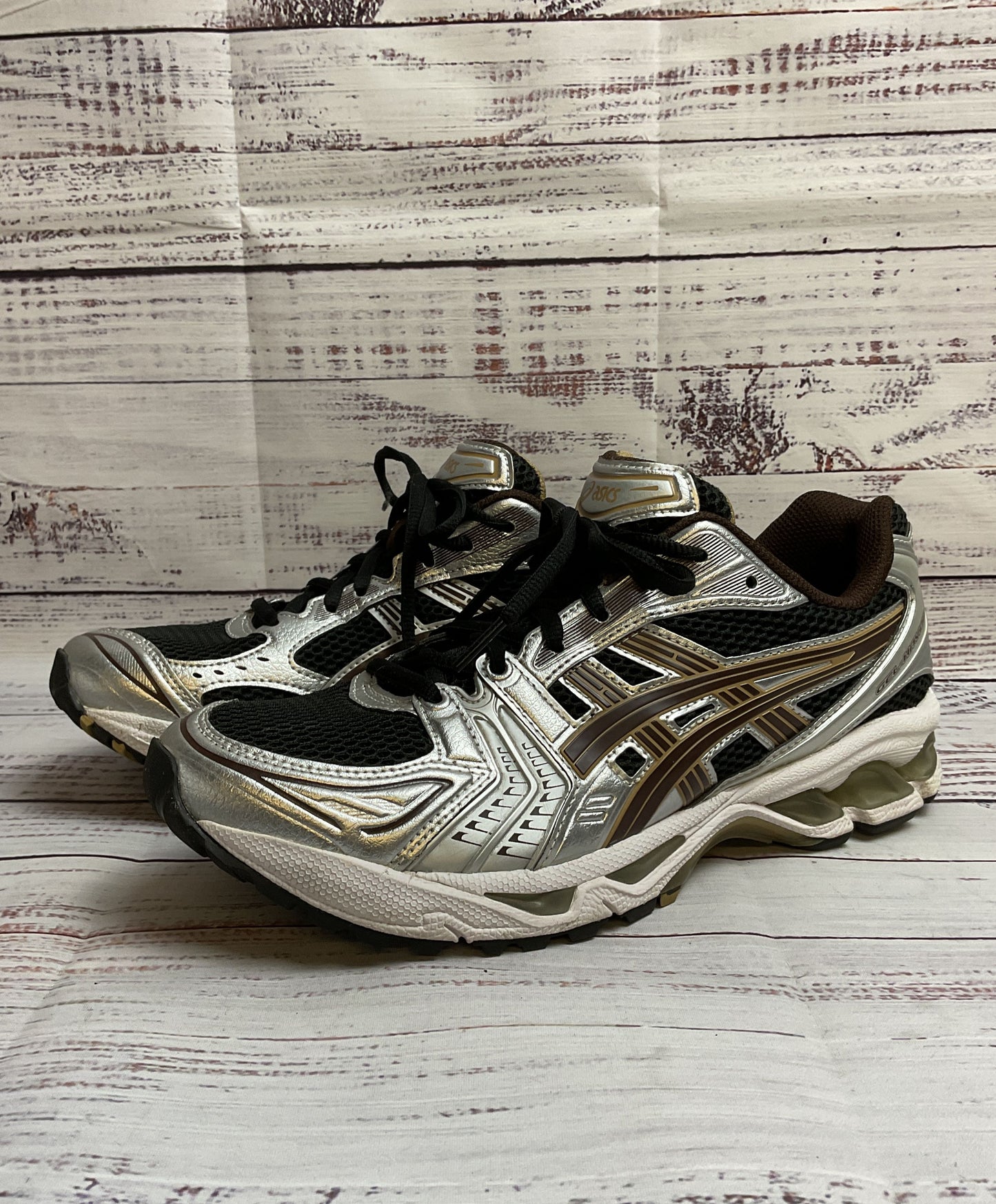 Asics Gel-Kayano 14 Silver and Brown Athletic Shoe Women Size 9