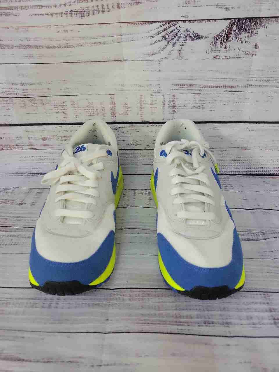Men's Nike Air 3.26 White & Blue Sneaker Size 9.5