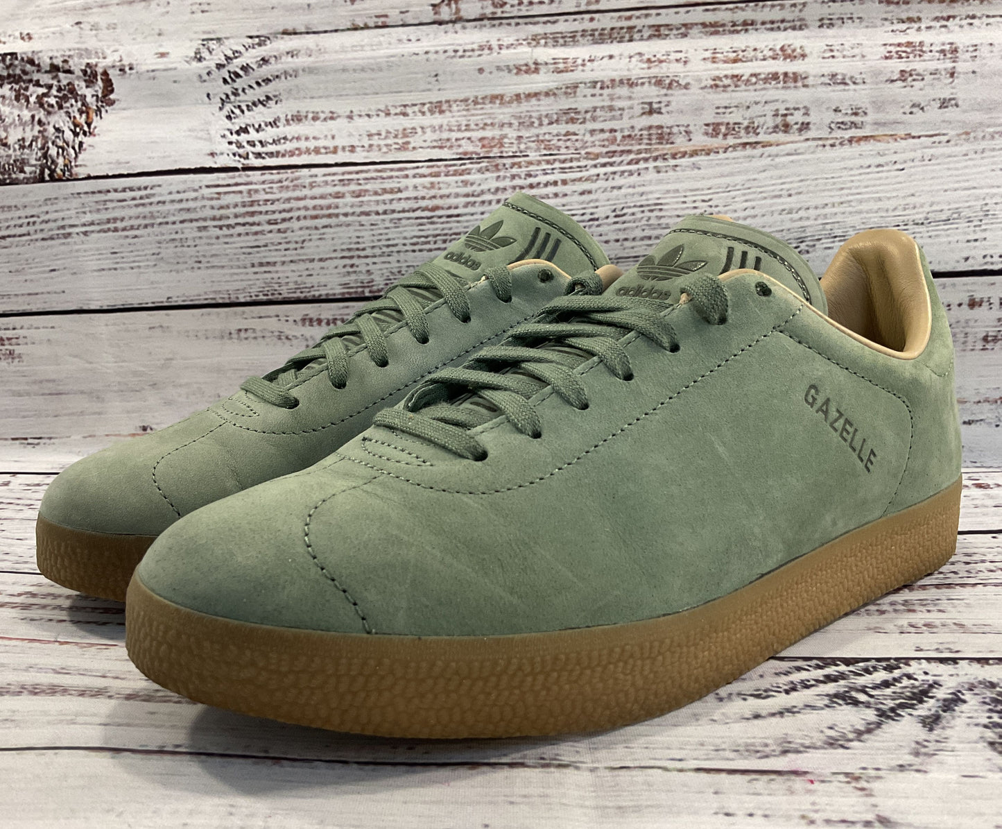 Adidas Gazelle Decon Men's Taupe Green Suede Low Top Sneakers Size 5.5 CG3705