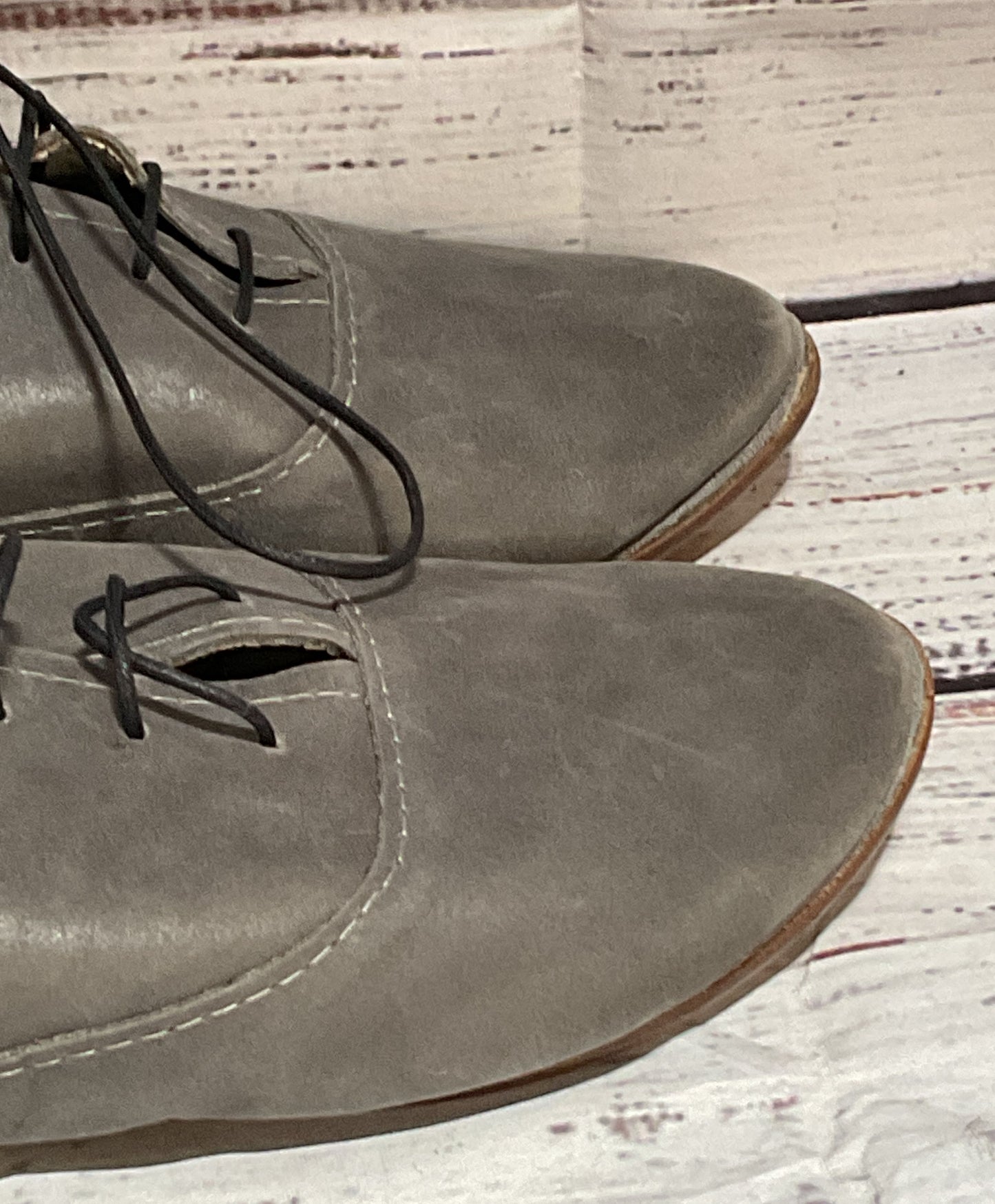 Ele Handmade Leather Ankle Length Flats Gray 8.5