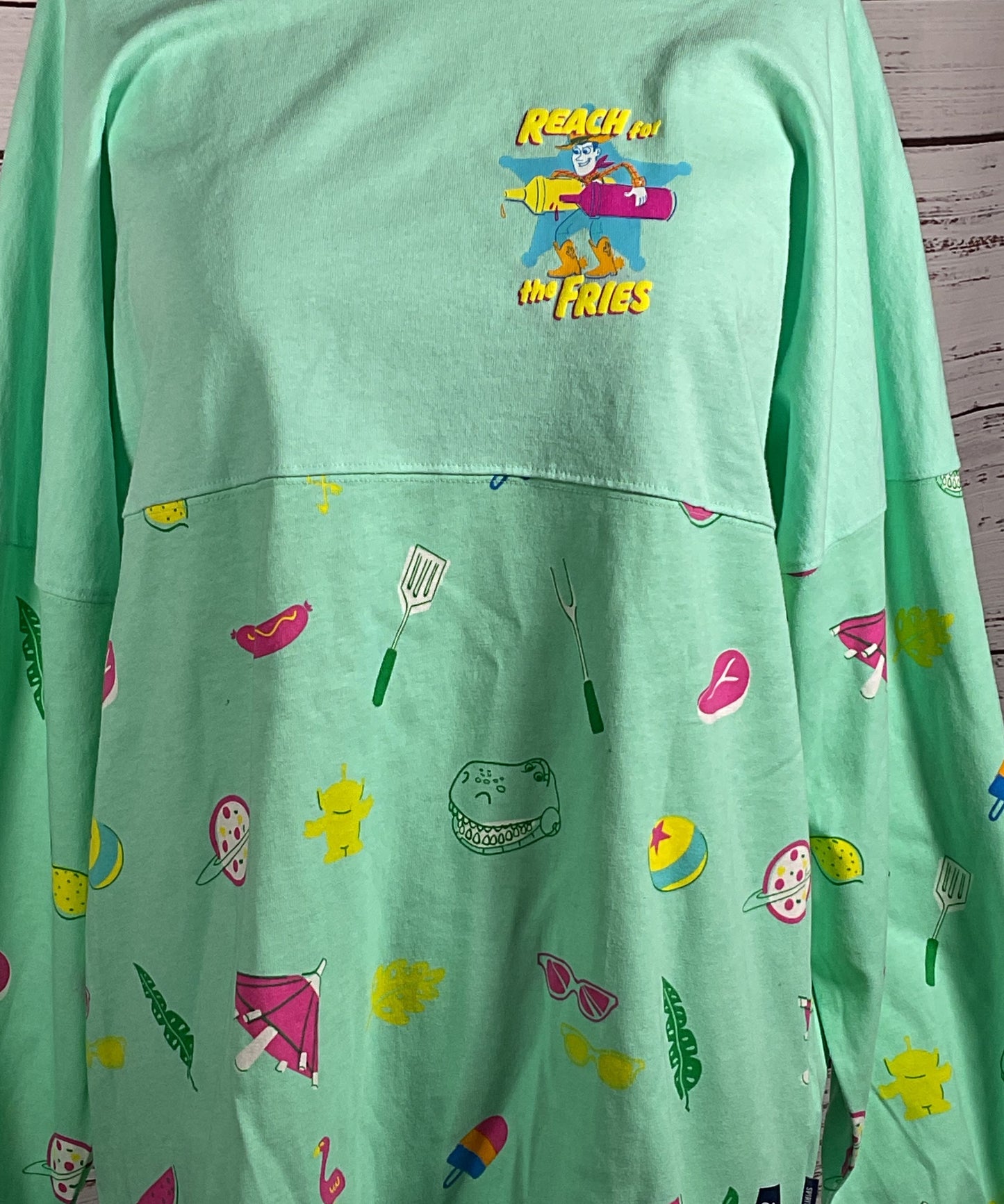 Disney Pixar Toy Story Summer Splash Chillin & Grillin Spirit Jersey Green L