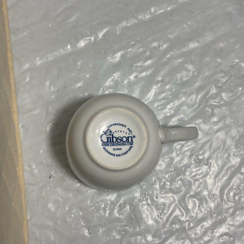 Set of 9 Gibson Oliver Orchard Mugs/Cups