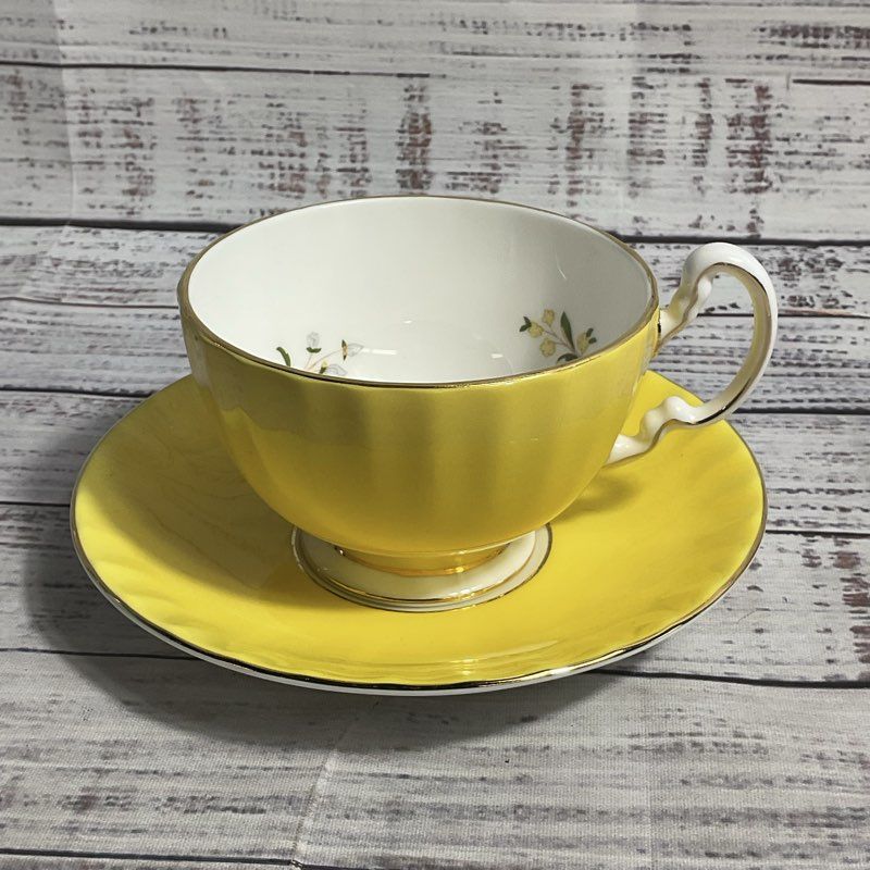 Aynsley Cottage Garden Yellow Bone China Tea Cup And Saucer Set