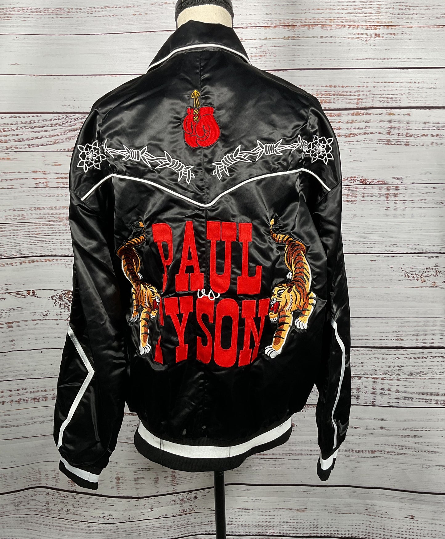 Casey Bannerman Netflix Mike Tyson Jake Paul Bomber Jacket Black M