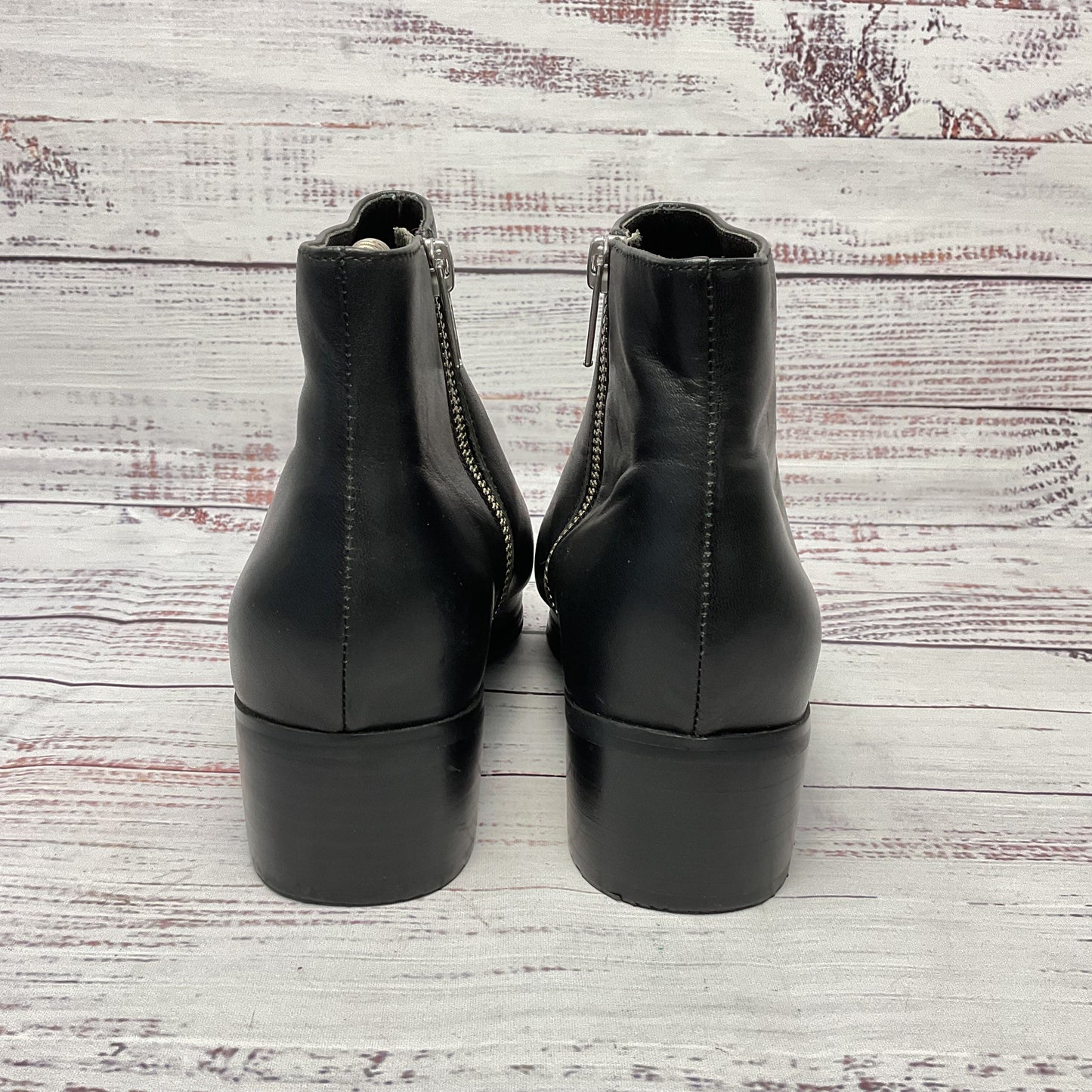 Grey City Black Ankle Boot Women Size 6.5